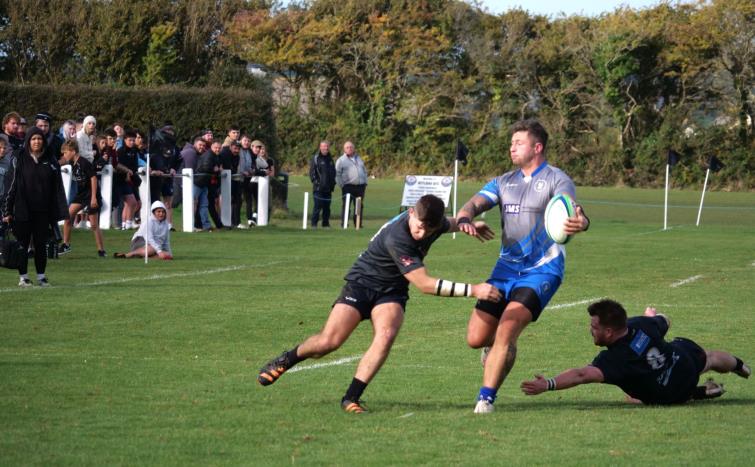 Haverfordwest on the attack at Neyland